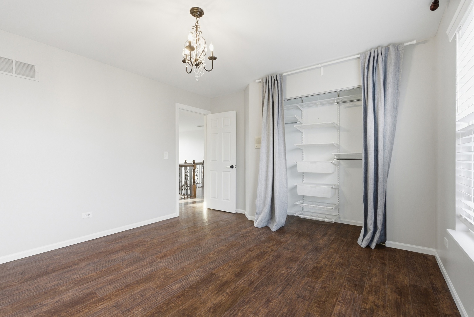 2302 Covington Court, Plainfield, IL 60586