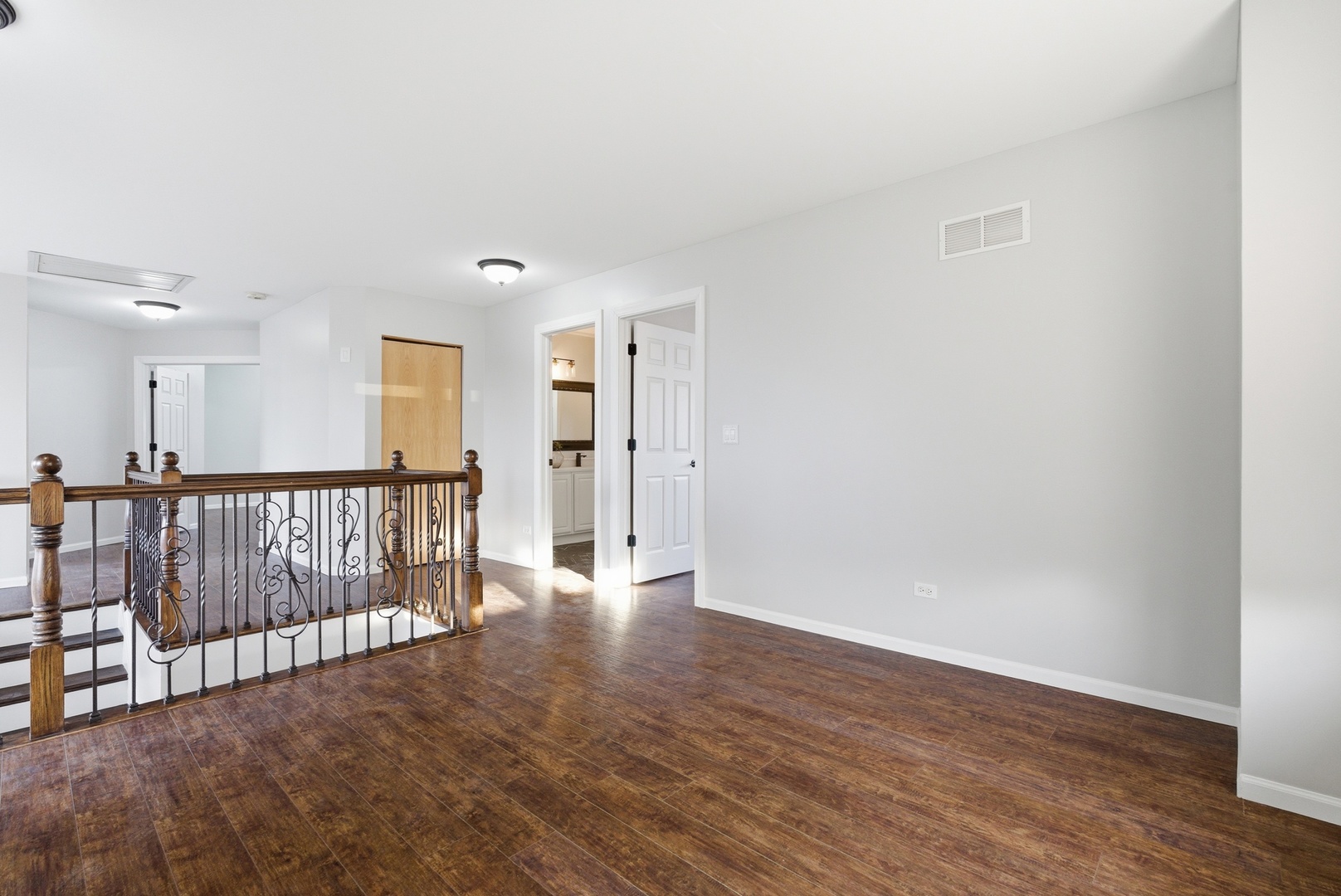 2302 Covington Court, Plainfield, IL 60586