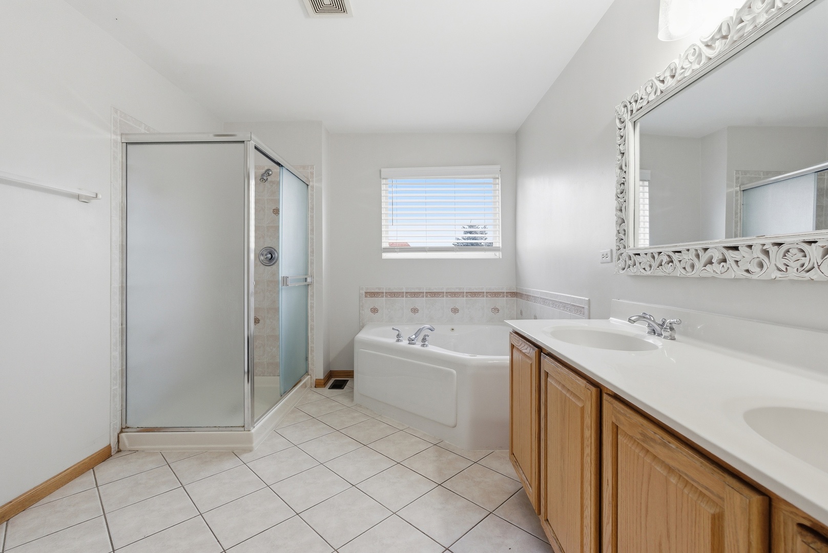 2302 Covington Court, Plainfield, IL 60586