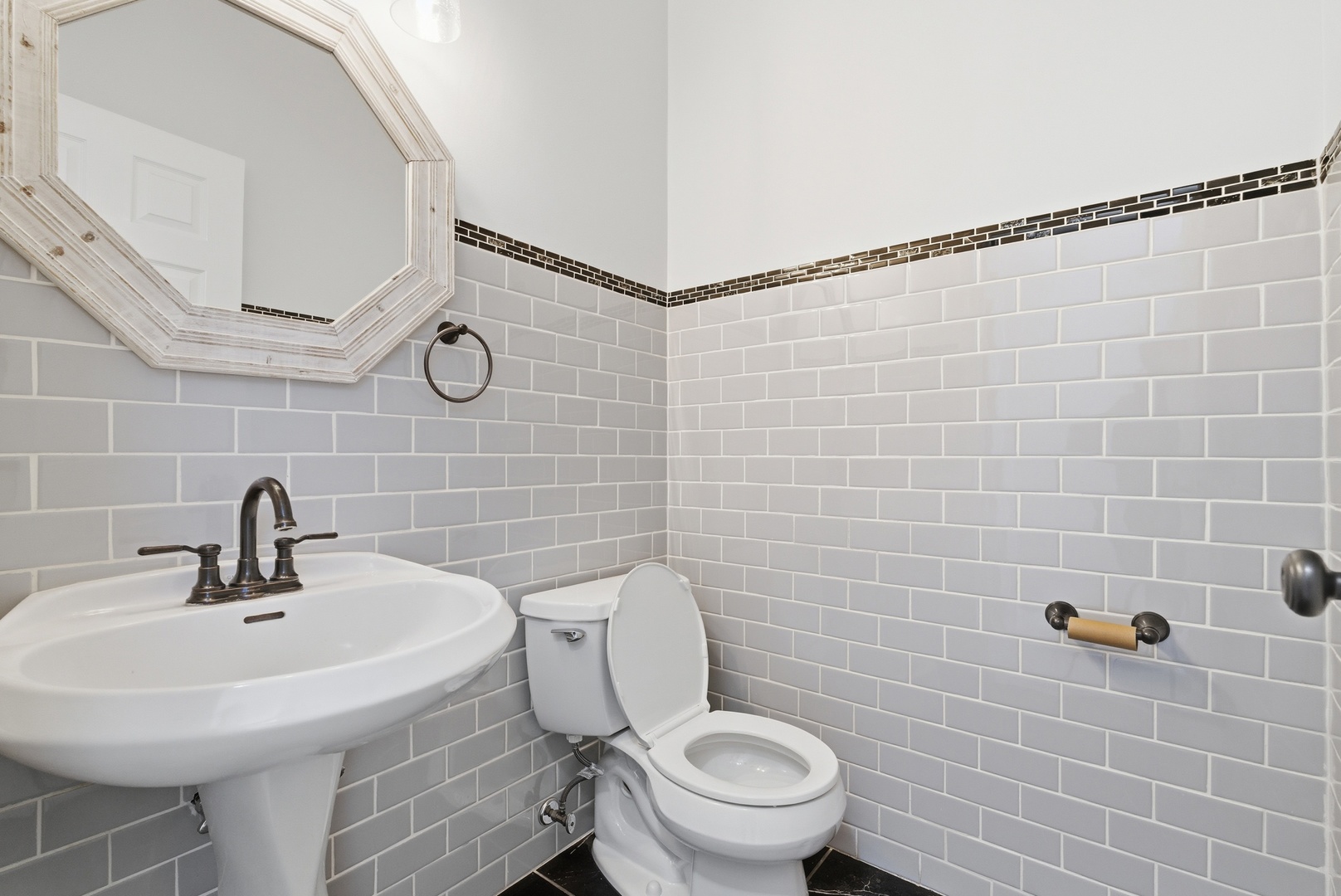 2302 Covington Court, Plainfield, IL 60586