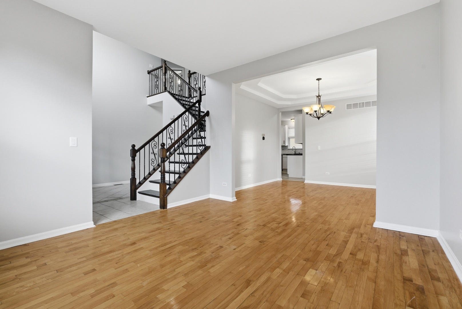 2302 Covington Court, Plainfield, IL 60586