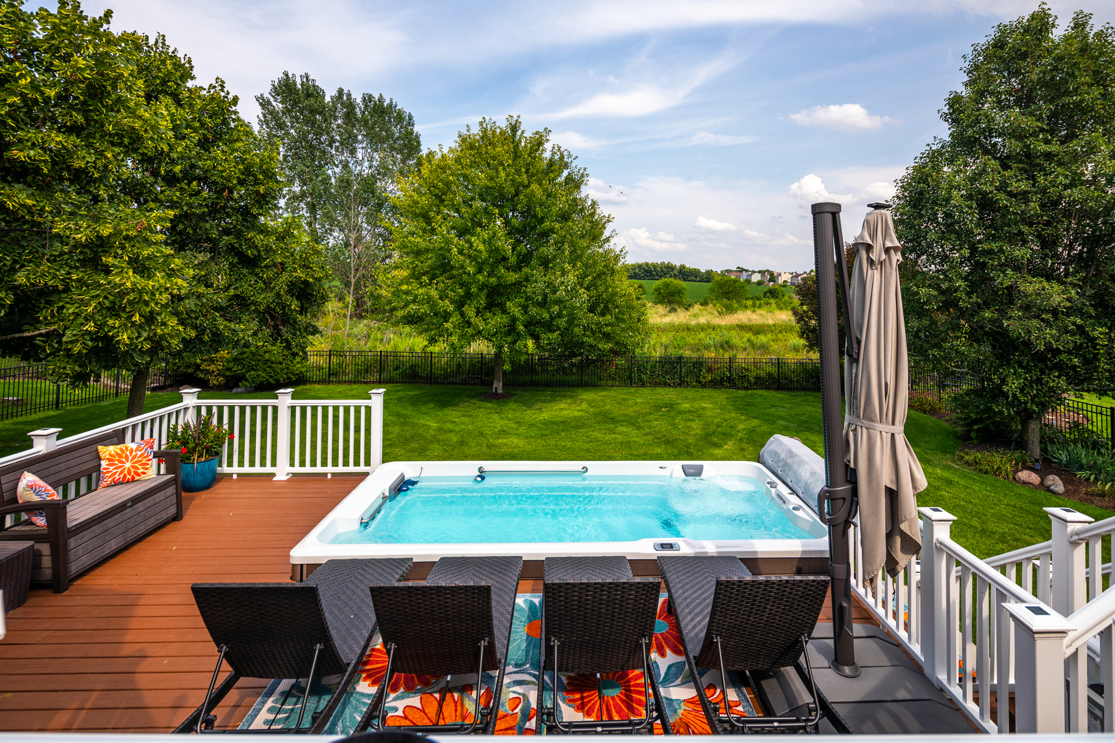 1009 Bennett Court, North Aurora, IL 60542