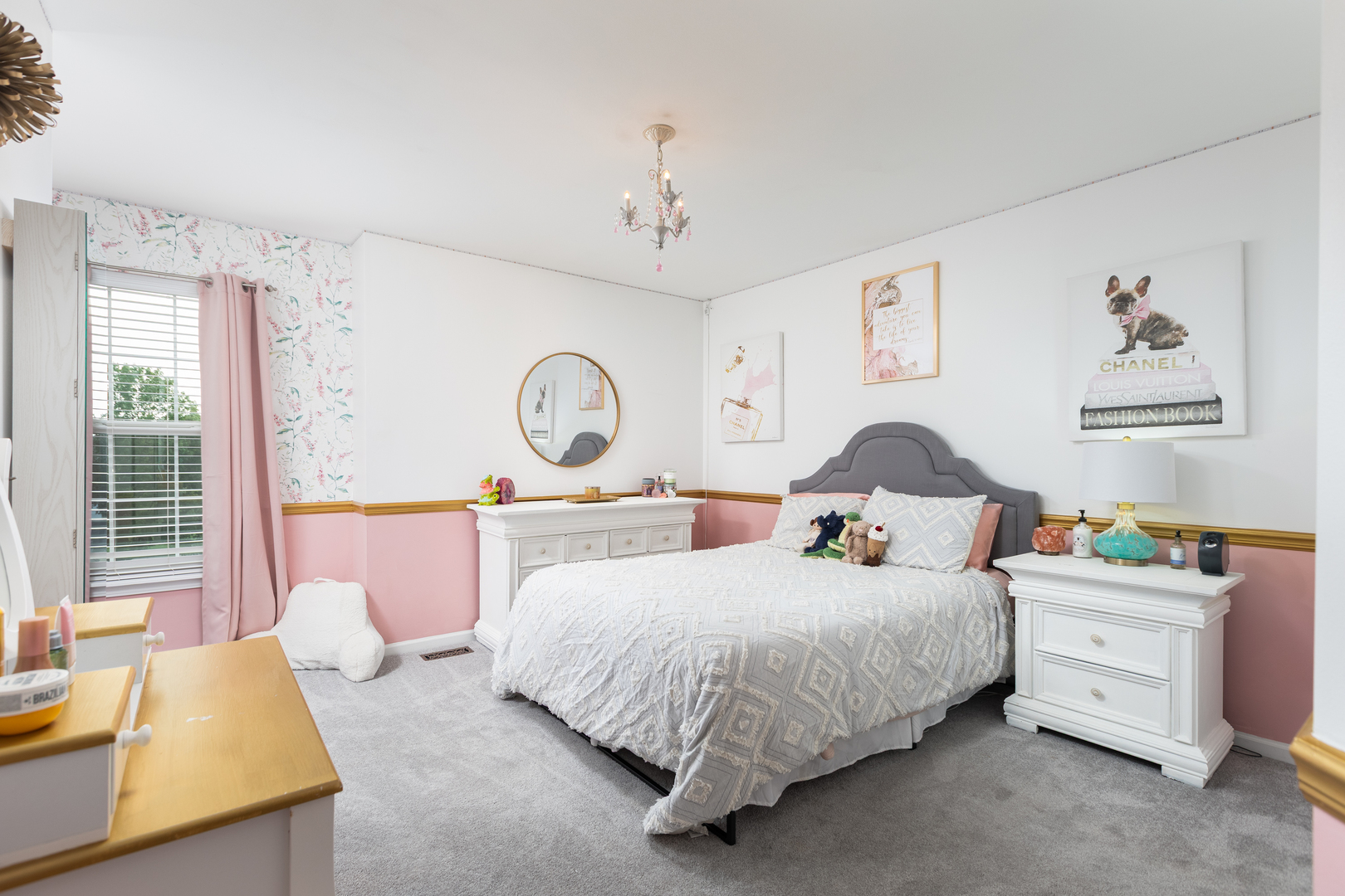 1009 Bennett Court, North Aurora, IL 60542