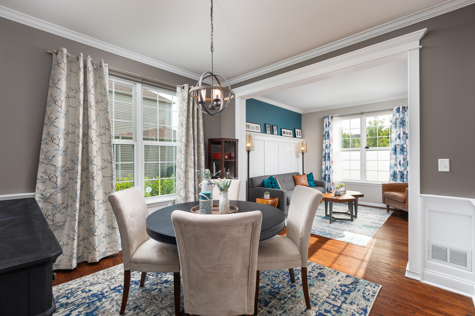 1009 Bennett Court, North Aurora, IL 60542