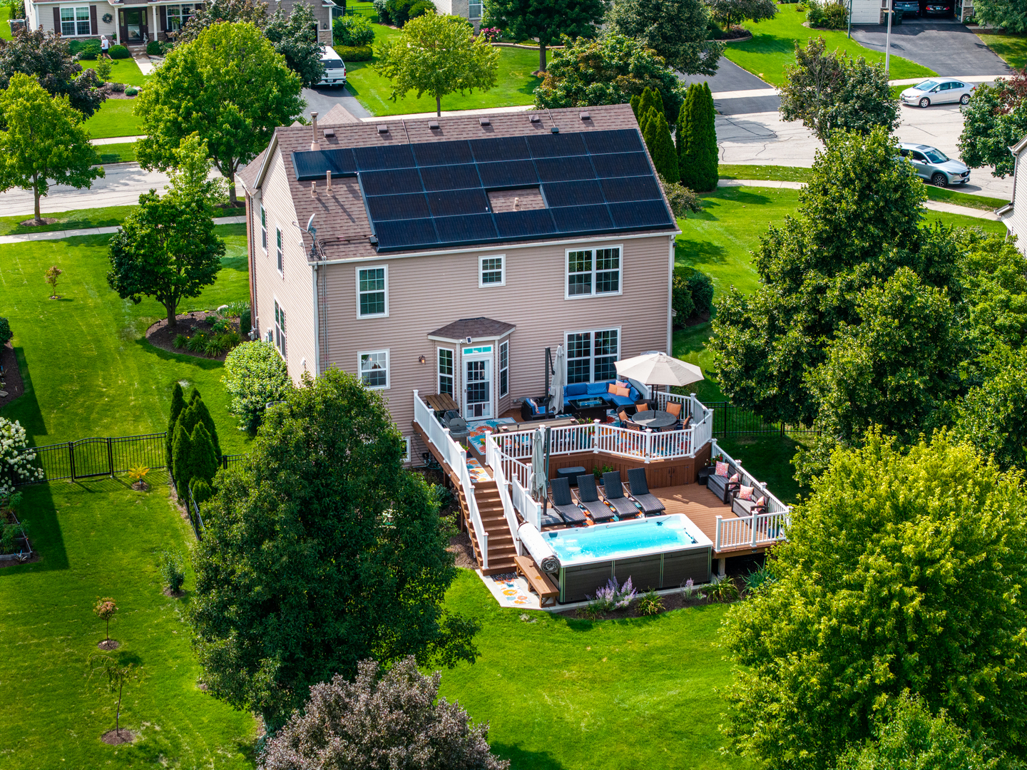 1009 Bennett Court, North Aurora, IL 60542