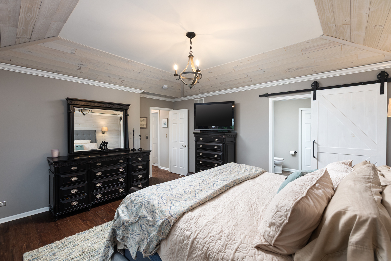 1009 Bennett Court, North Aurora, IL 60542