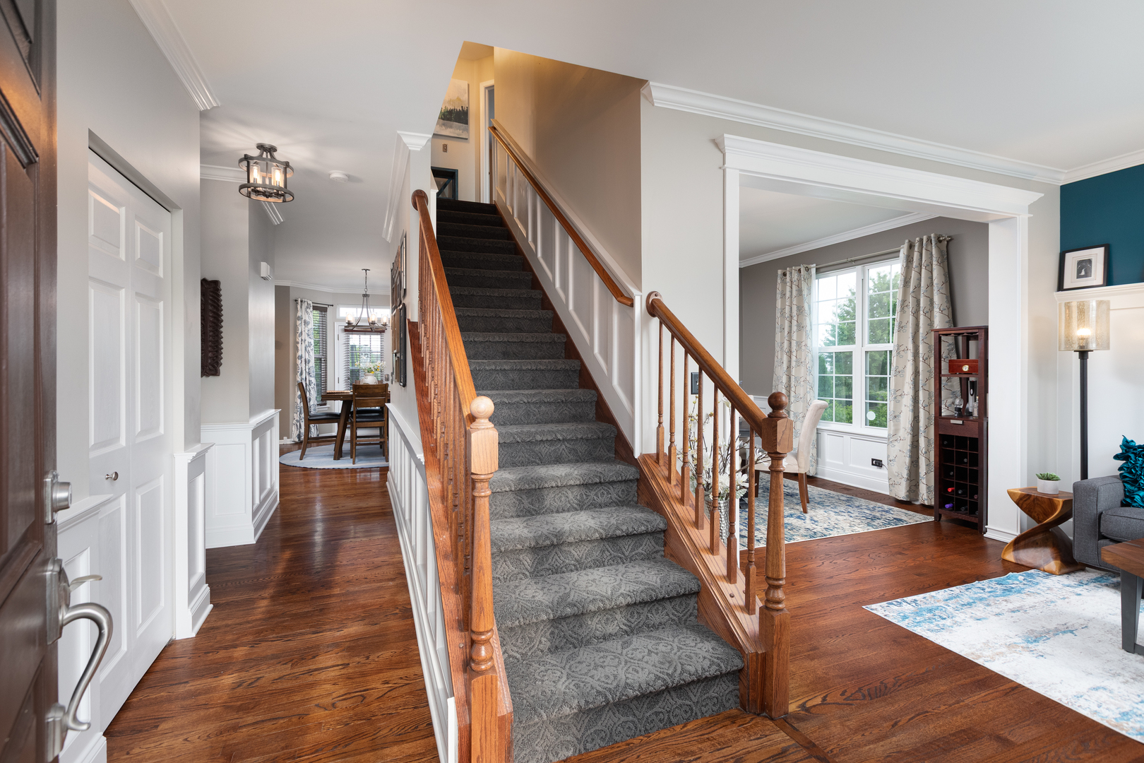 1009 Bennett Drive, North Aurora, IL 60542