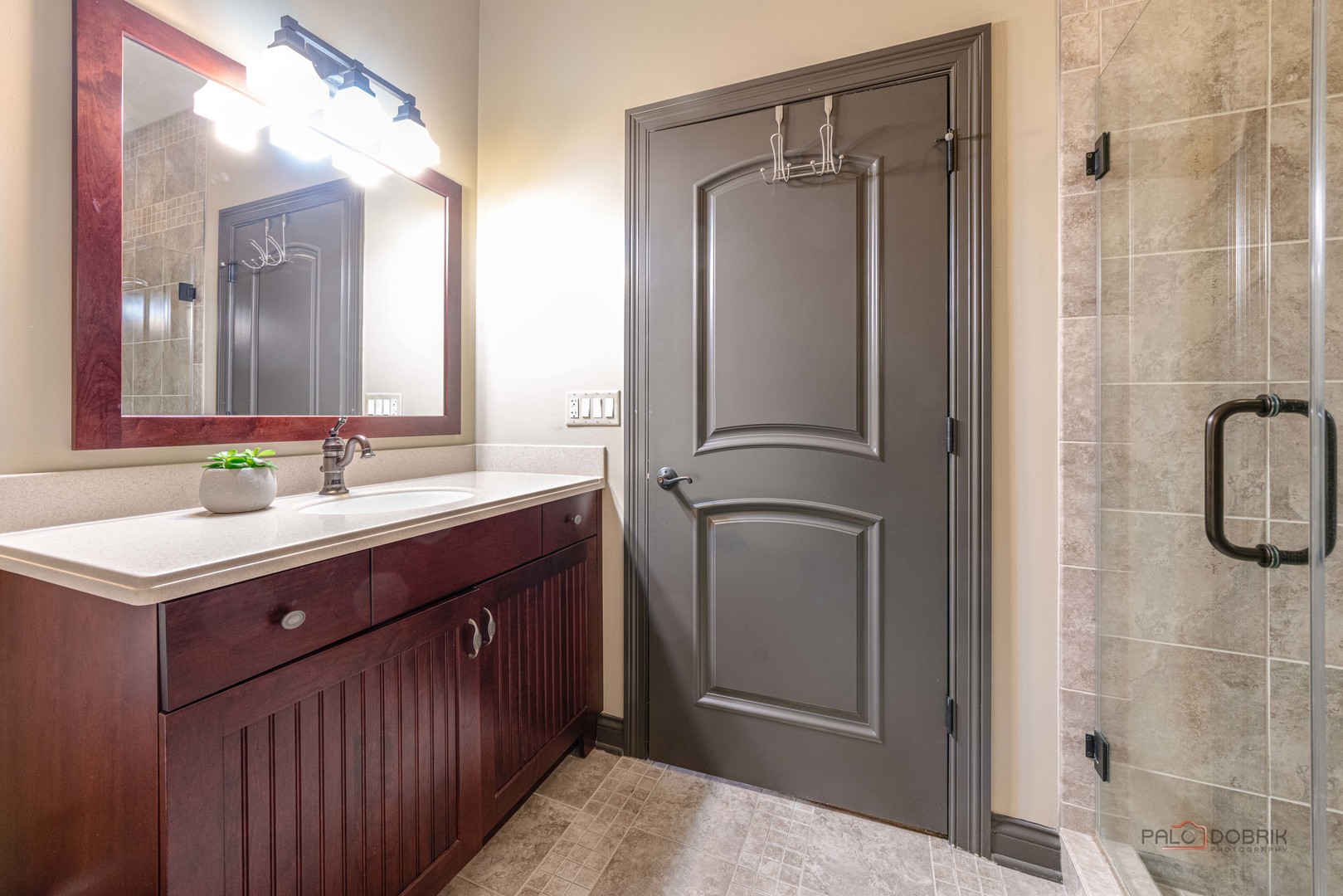 1800 AMBERLEY Court #309, Lake Forest, IL 60045