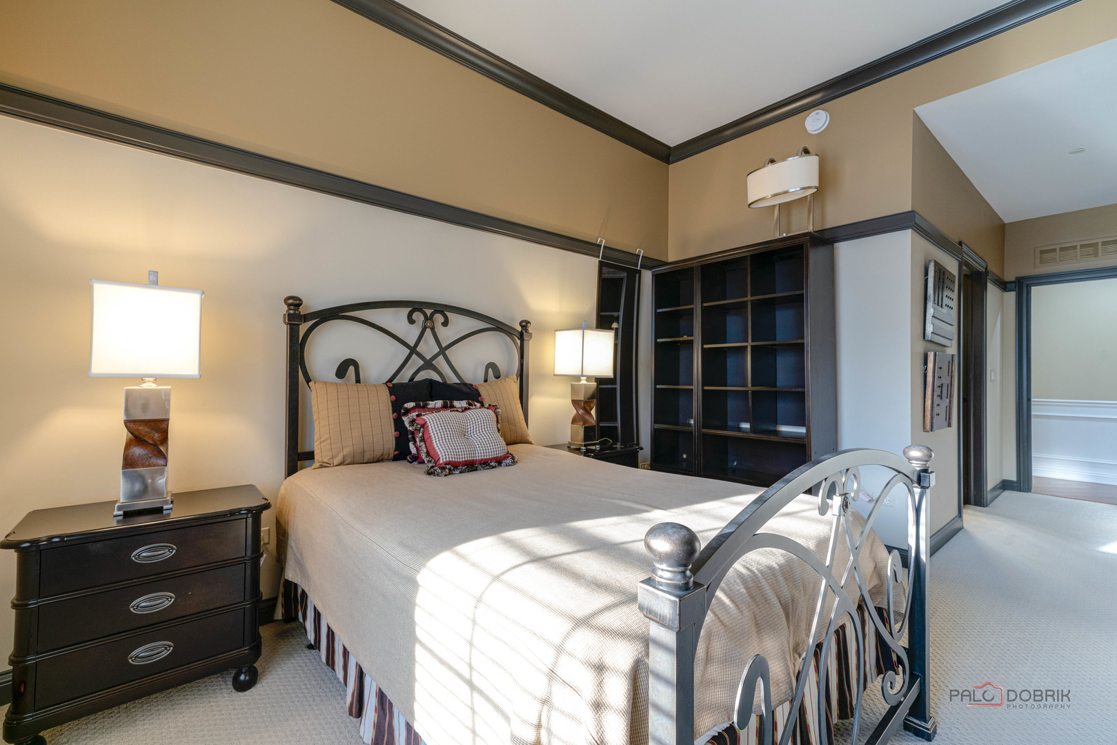 1800 AMBERLEY Court #309, Lake Forest, IL 60045