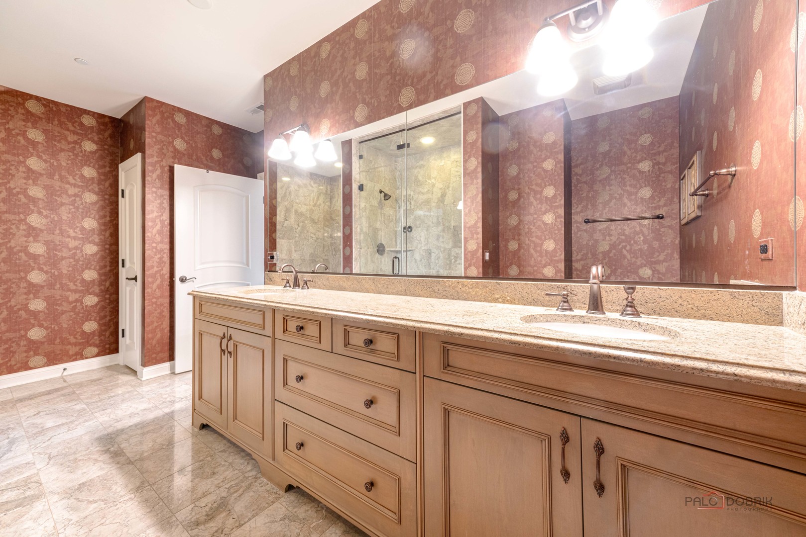 1800 AMBERLEY Court #309, Lake Forest, IL 60045