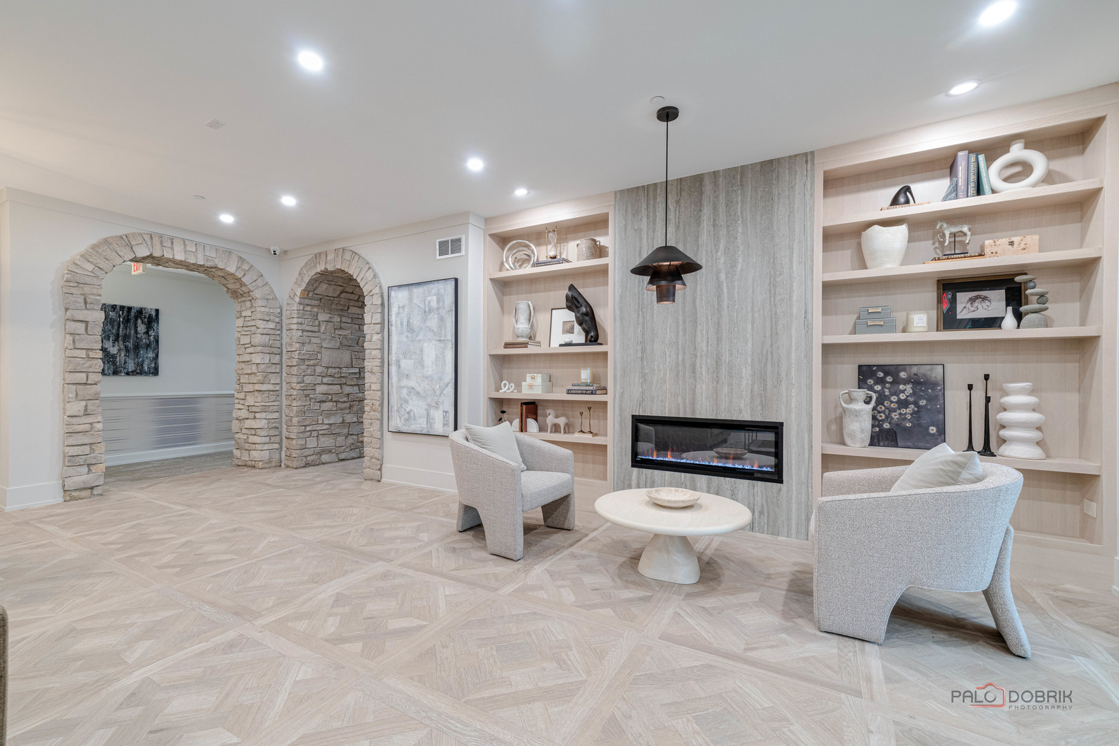 1800 AMBERLEY Court #309, Lake Forest, IL 60045