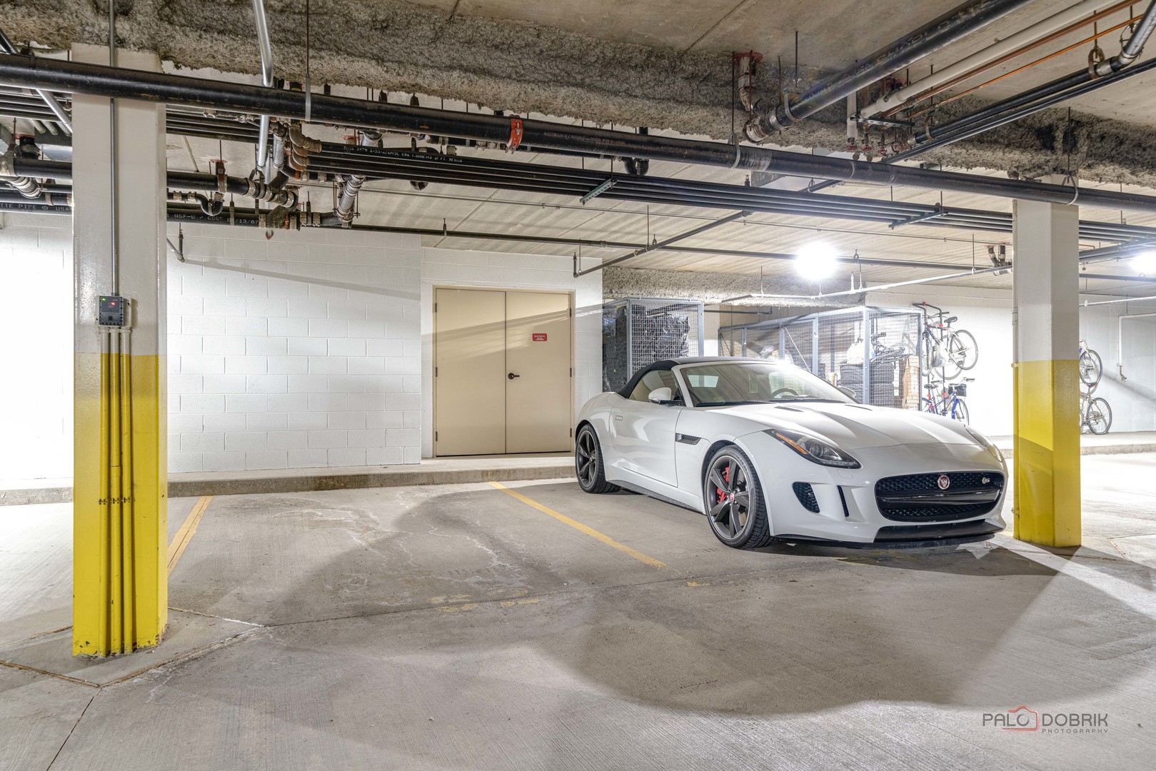 1800 AMBERLEY Court #309, Lake Forest, IL 60045