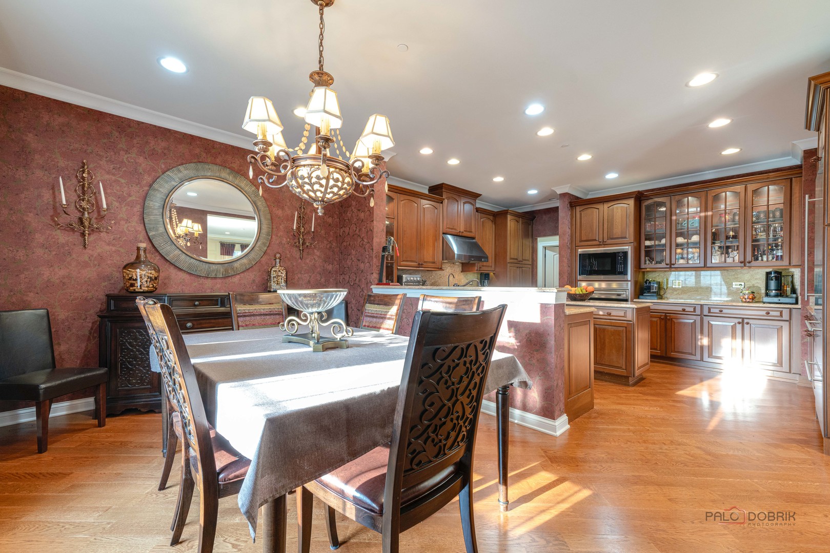 1800 AMBERLEY Court #309, Lake Forest, IL 60045