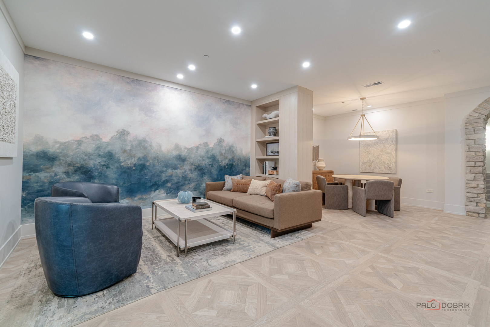 1800 AMBERLEY Court #309, Lake Forest, IL 60045