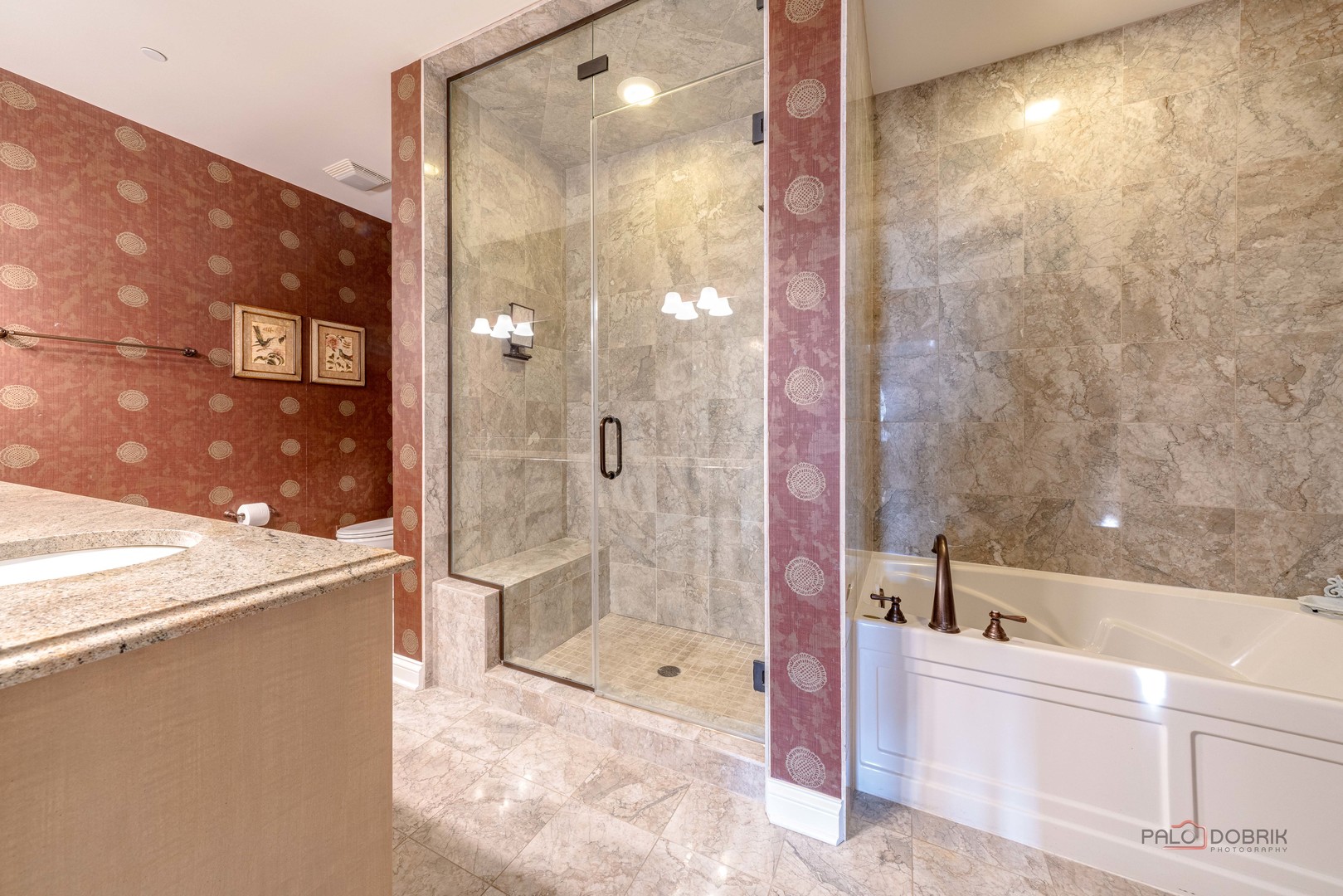 1800 AMBERLEY Court #309, Lake Forest, IL 60045