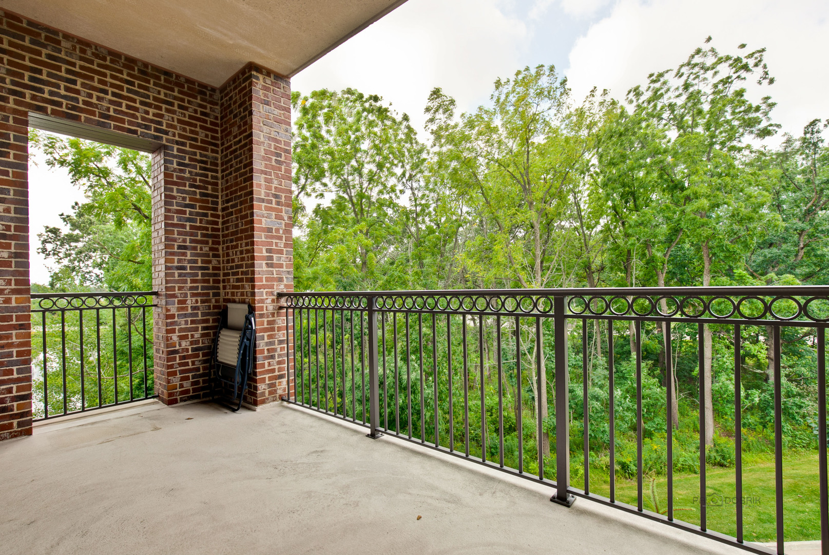 1800 AMBERLEY Court #309, Lake Forest, IL 60045