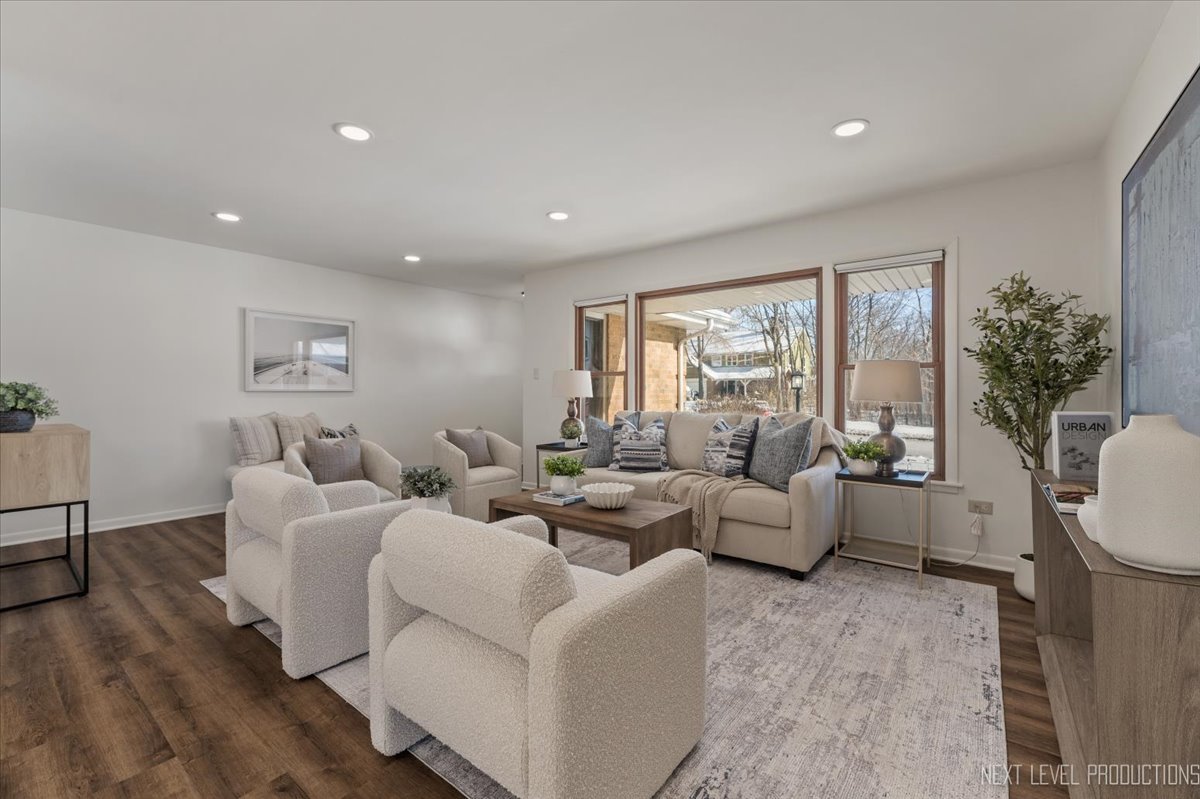 5436 Blodgett Avenue, Downers Grove, IL 60515