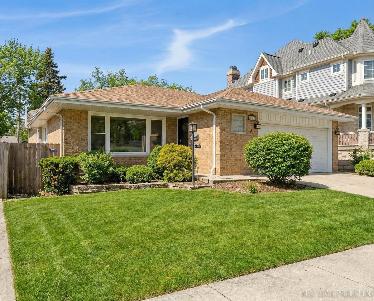 5436 Blodgett Avenue, Downers Grove, IL 60515