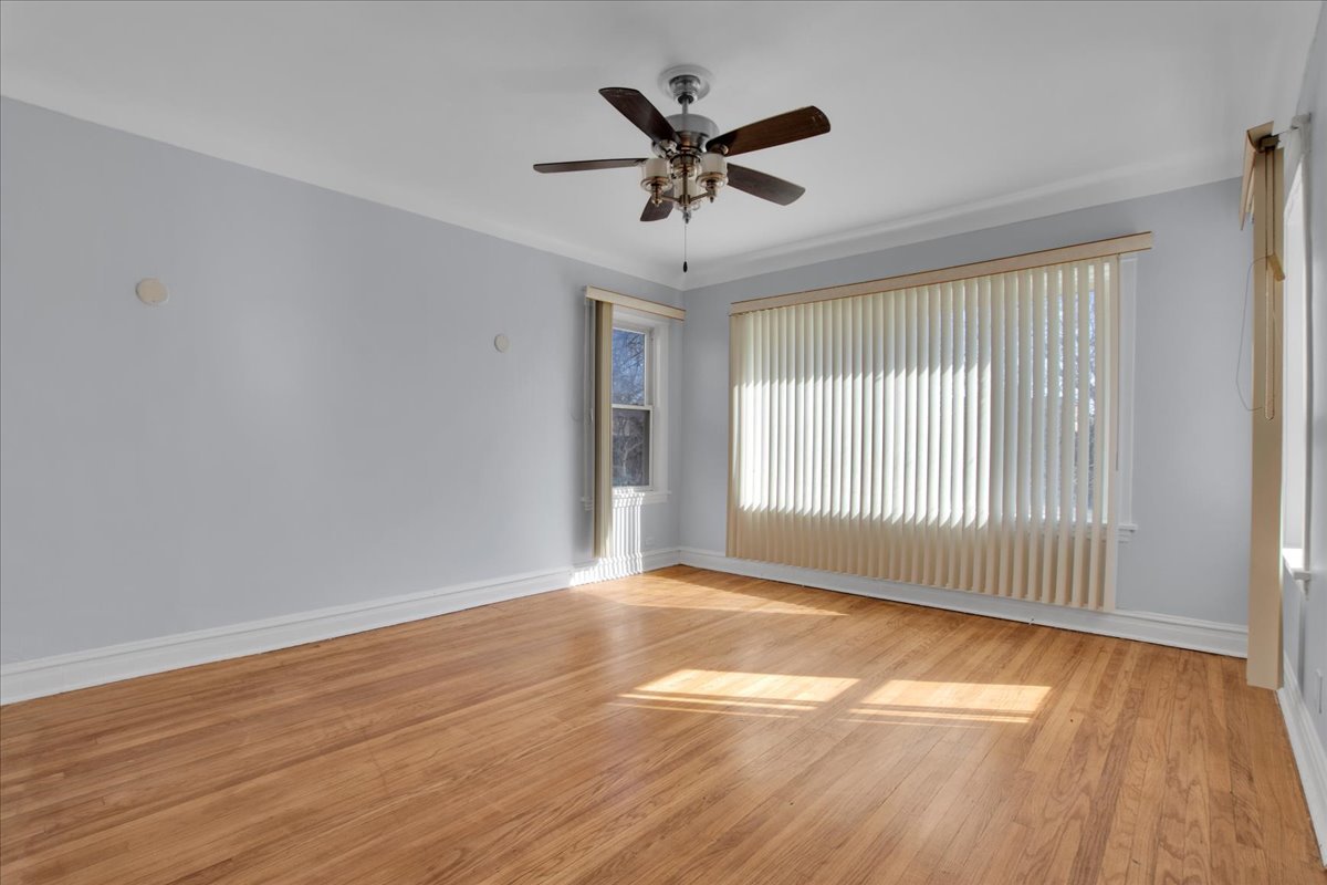 1640 N Linder Avenue, Chicago, IL 60639