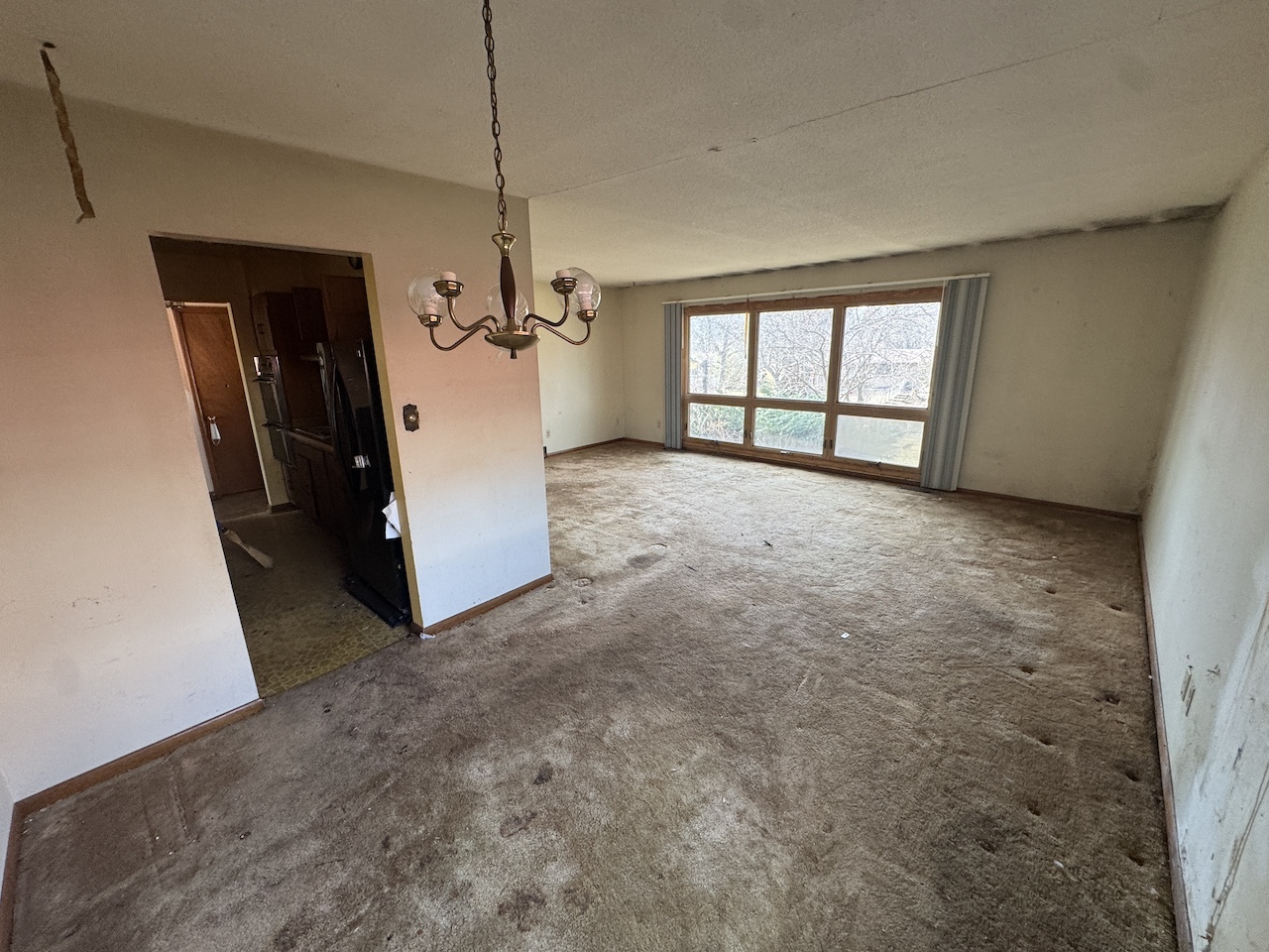 6411 Londonderry Drive, Cary, IL 60013