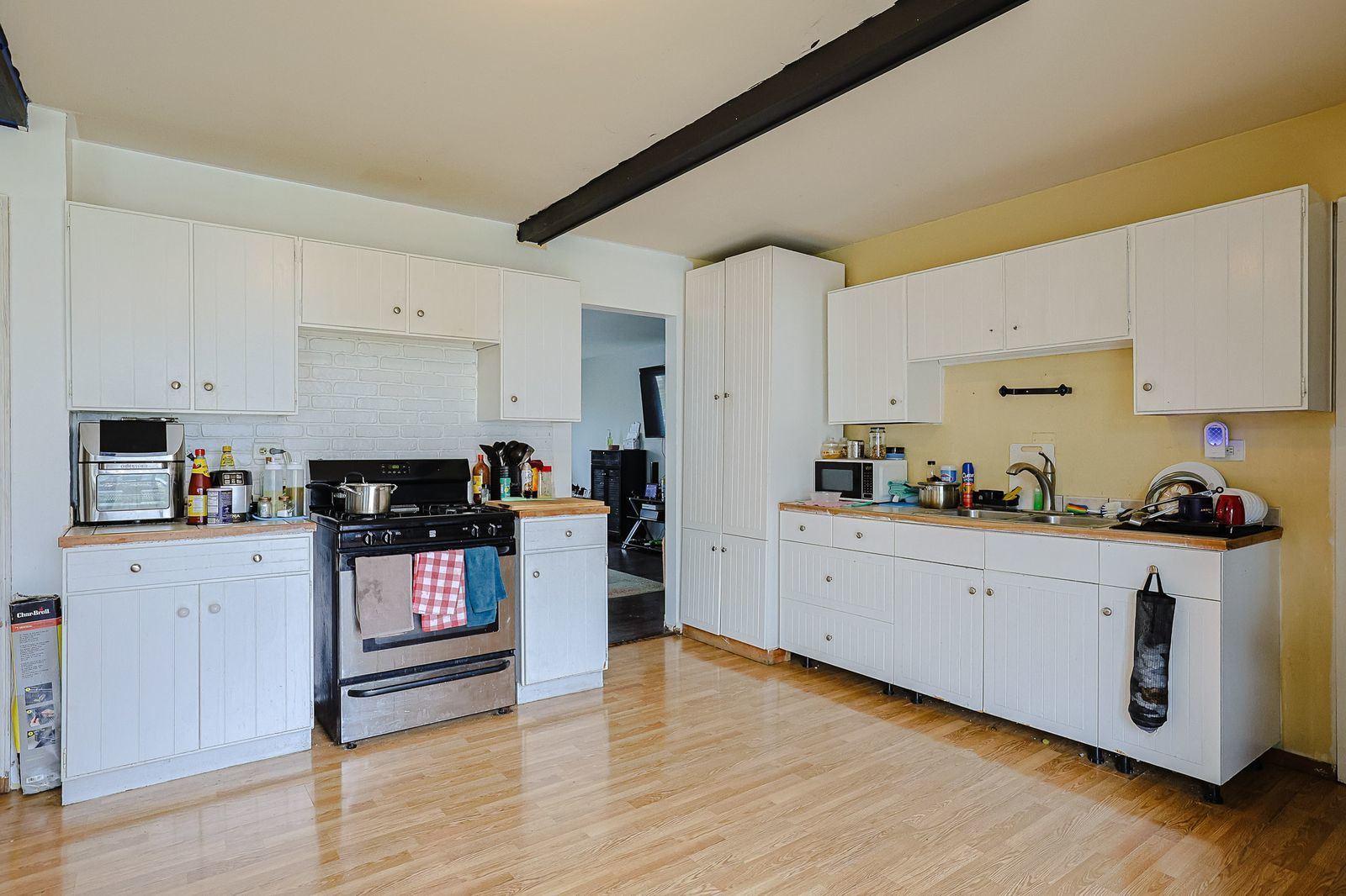 7815 Carlisle Drive, Hanover Park, IL 60133