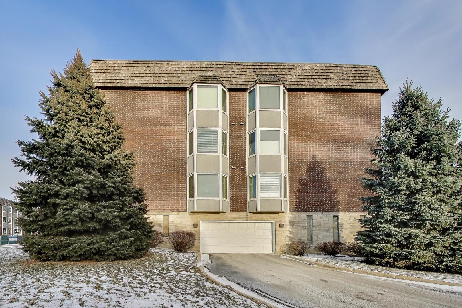 201 Thames Parkway #2K, Park Ridge, IL 60068