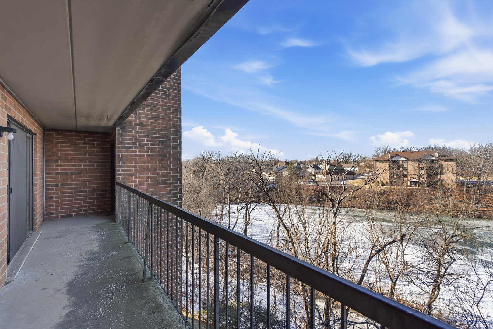 6010 Lake Bluff Drive #402, Tinley Park, IL 60477