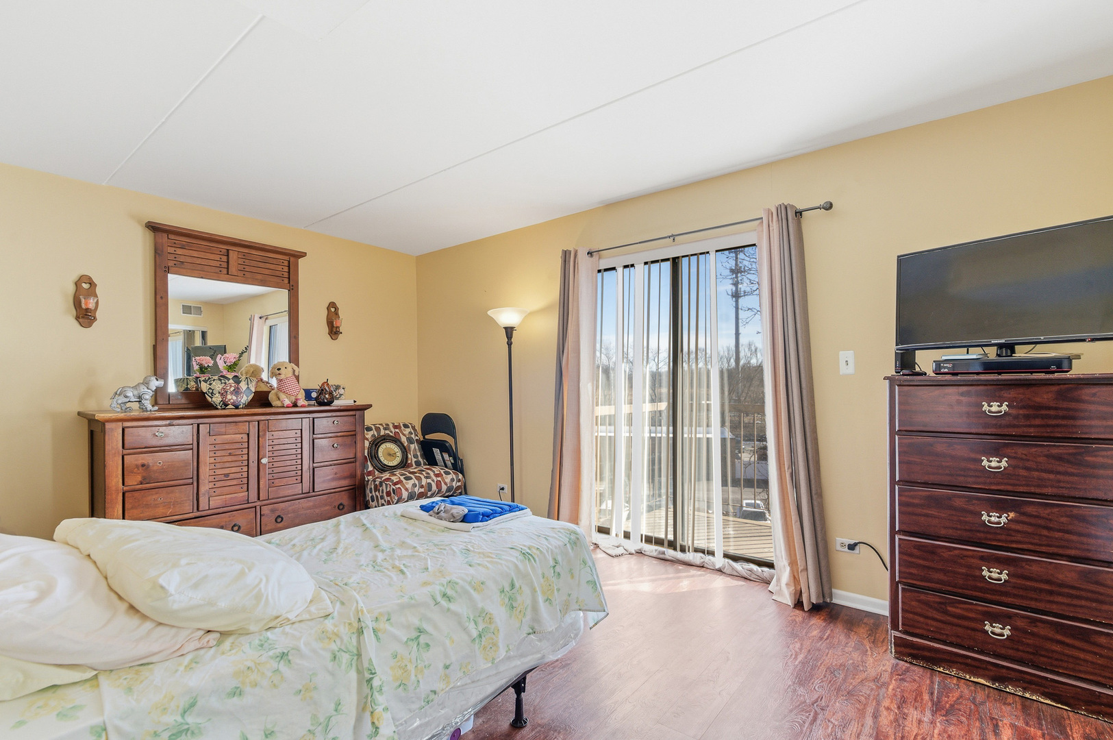 6010 Lake Bluff Drive #402, Tinley Park, IL 60477