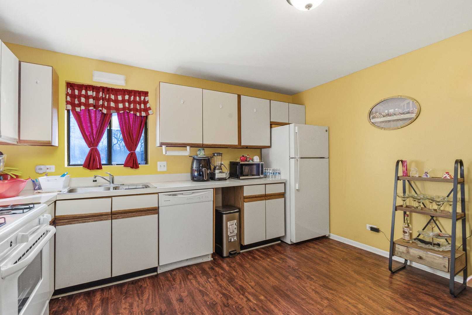 6010 Lake Bluff Drive #402, Tinley Park, IL 60477