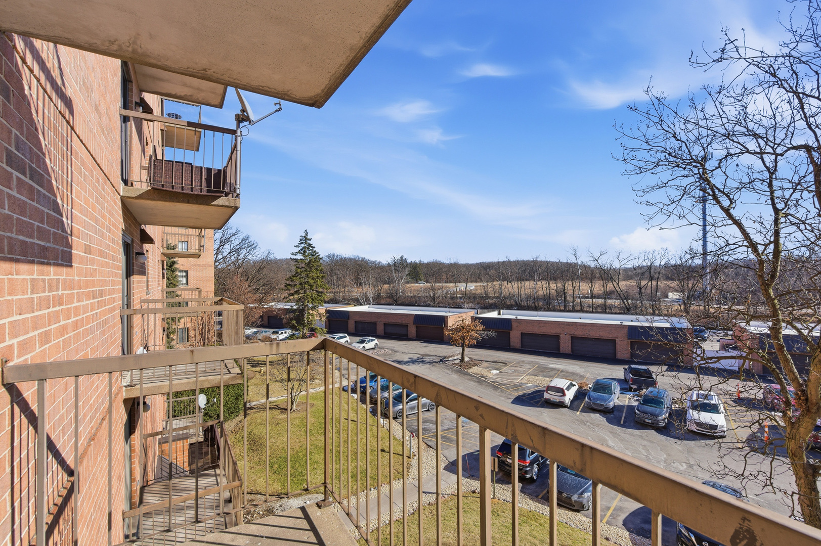 6010 Lake Bluff Drive #402, Tinley Park, IL 60477