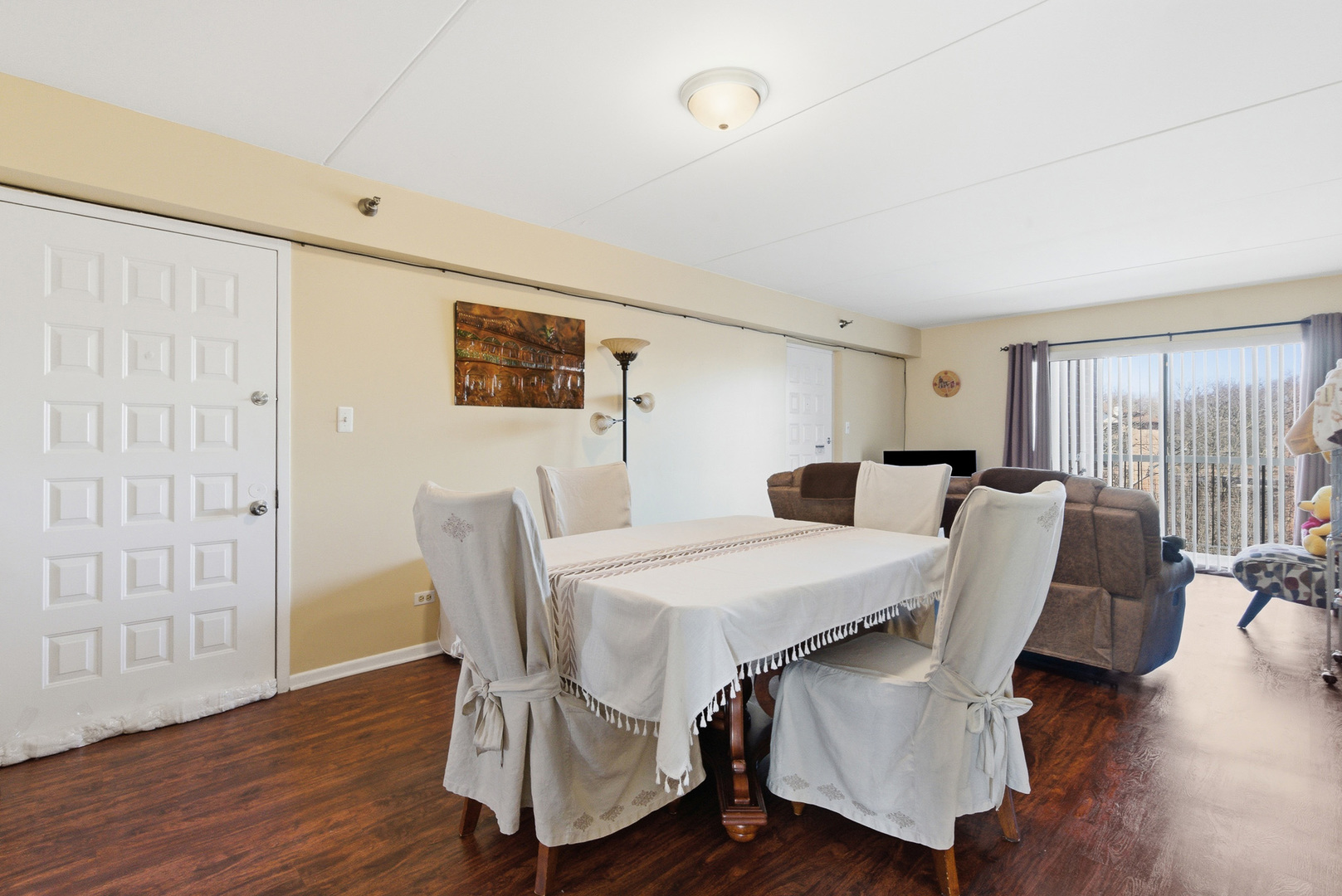 6010 Lake Bluff Drive #402, Tinley Park, IL 60477