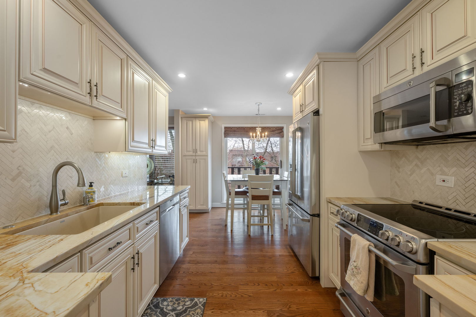 1125 Lake Cook Road #501E, Northbrook, IL 60062