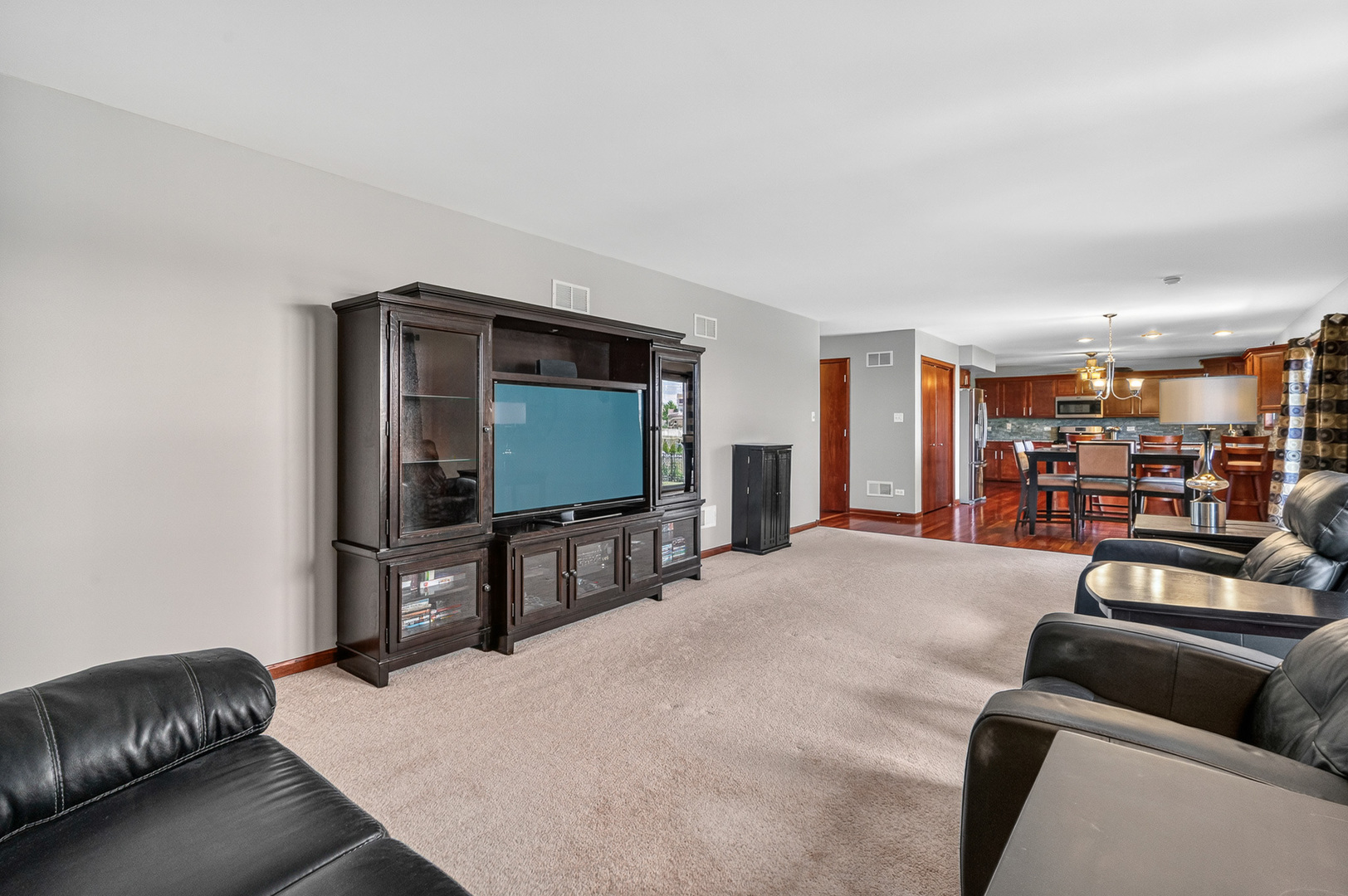 571 Northern Lights Way, New Lenox, IL 60451