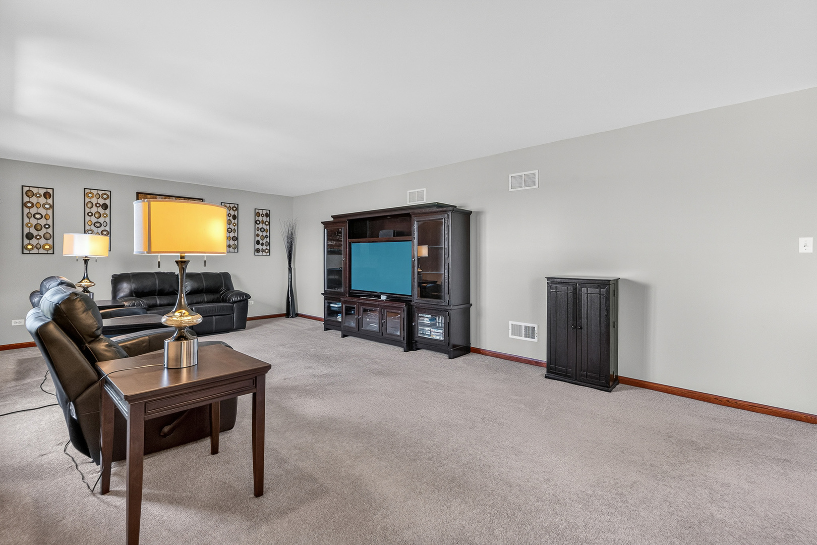 571 Northern Lights Way, New Lenox, IL 60451