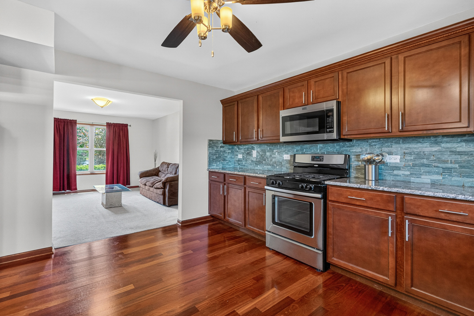571 Northern Lights Way, New Lenox, IL 60451