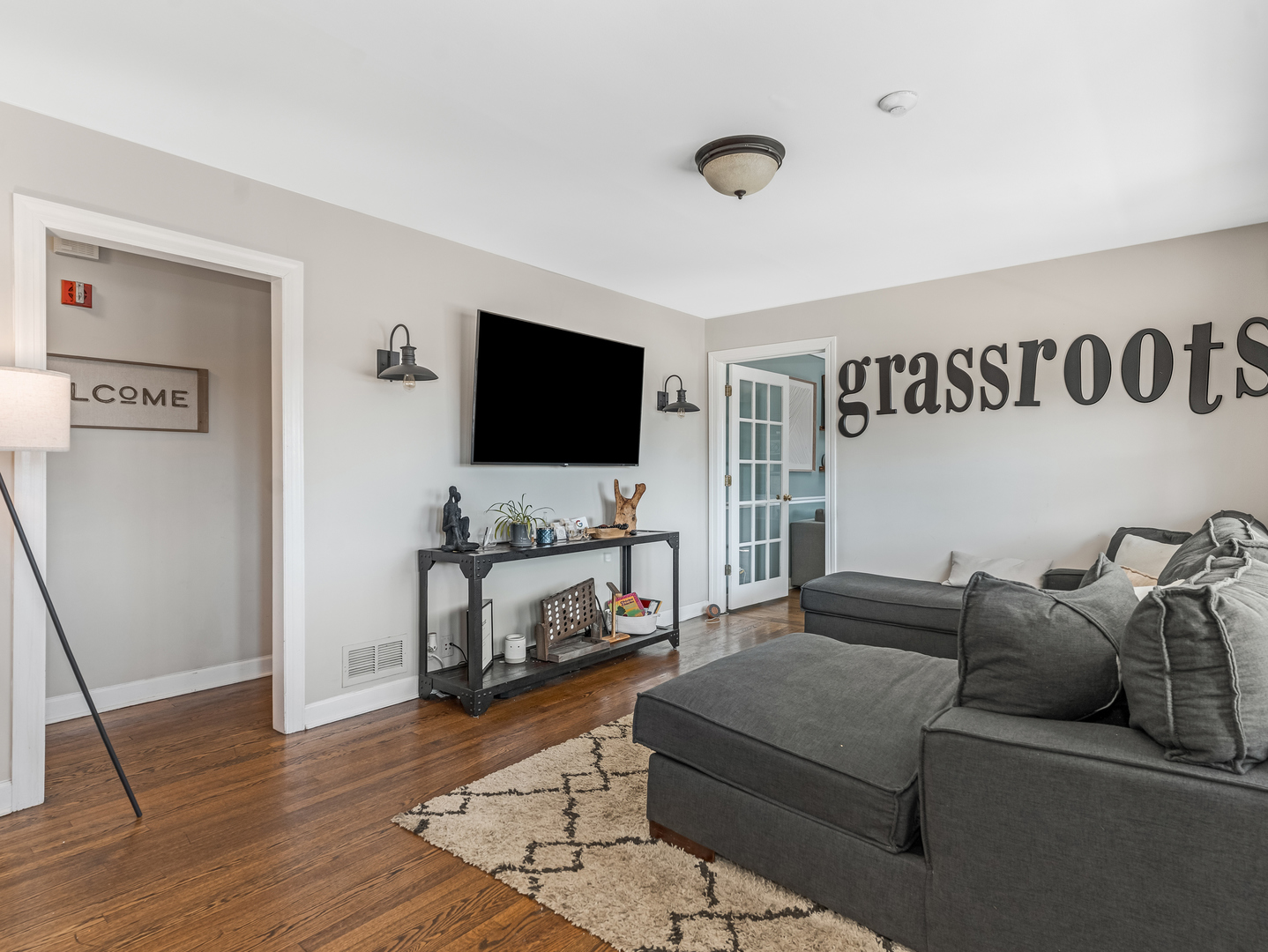 959 W Ogden Avenue, Naperville, IL 60563