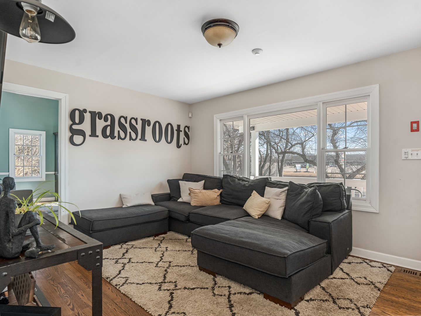 959 W Ogden Avenue, Naperville, IL 60563