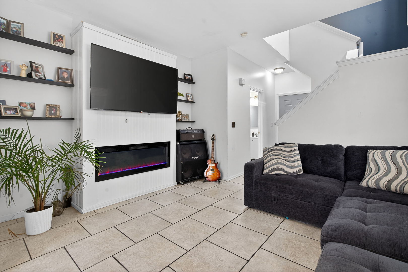 682 Zachary Drive, Romeoville, IL 60446