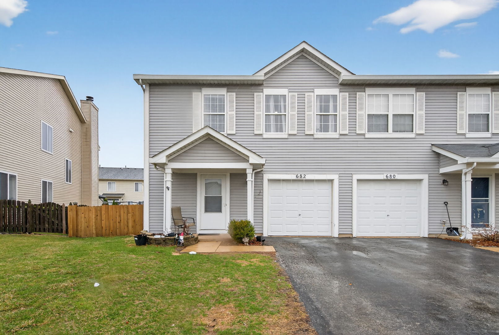 682 Zachary Drive, Romeoville, IL 60446