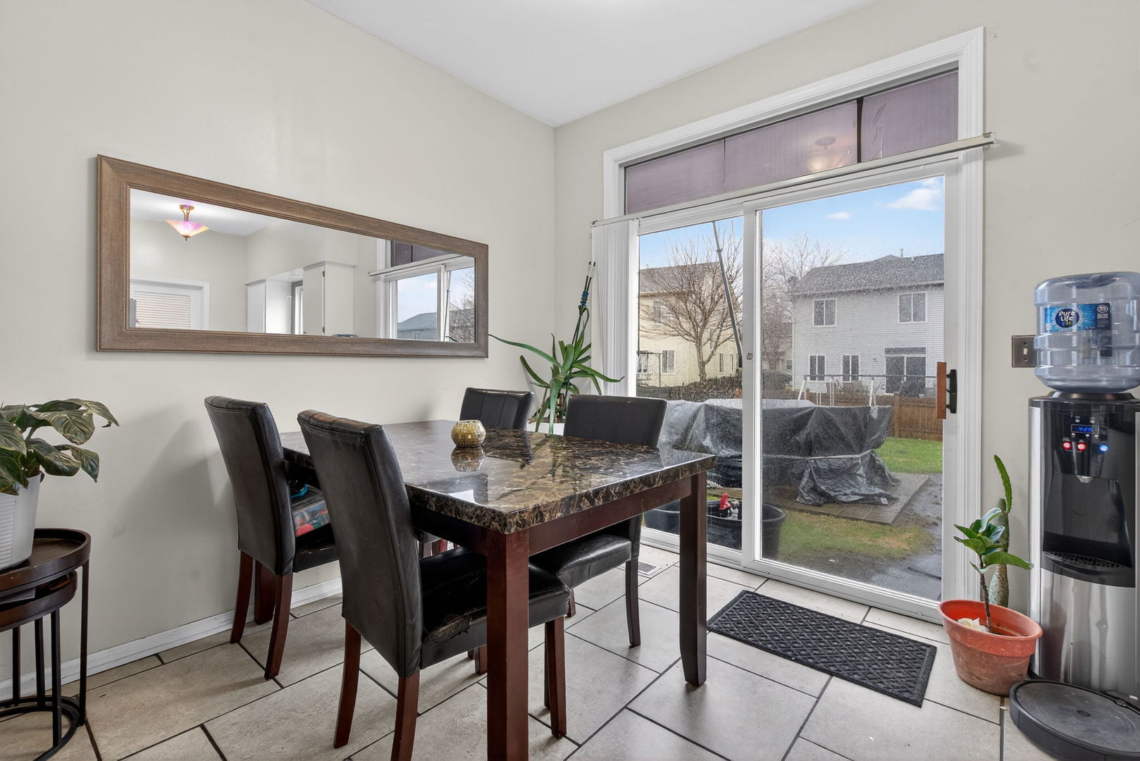 682 Zachary Drive, Romeoville, IL 60446