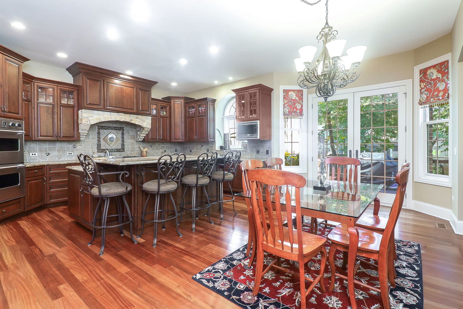 616 Driftwood Court, Naperville, IL 60540