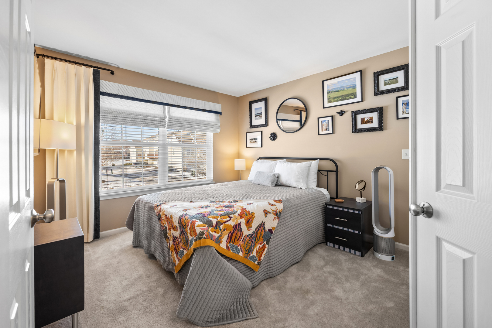 569 Treble Lane, Volo, IL 60073