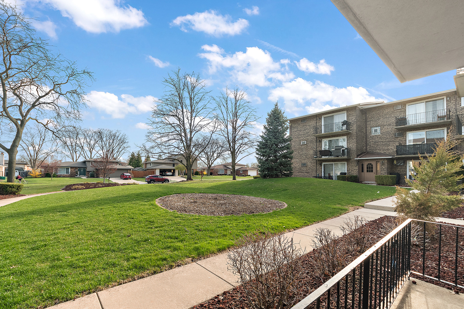 8932 W 140th Street #1A, Orland Park, IL 60462