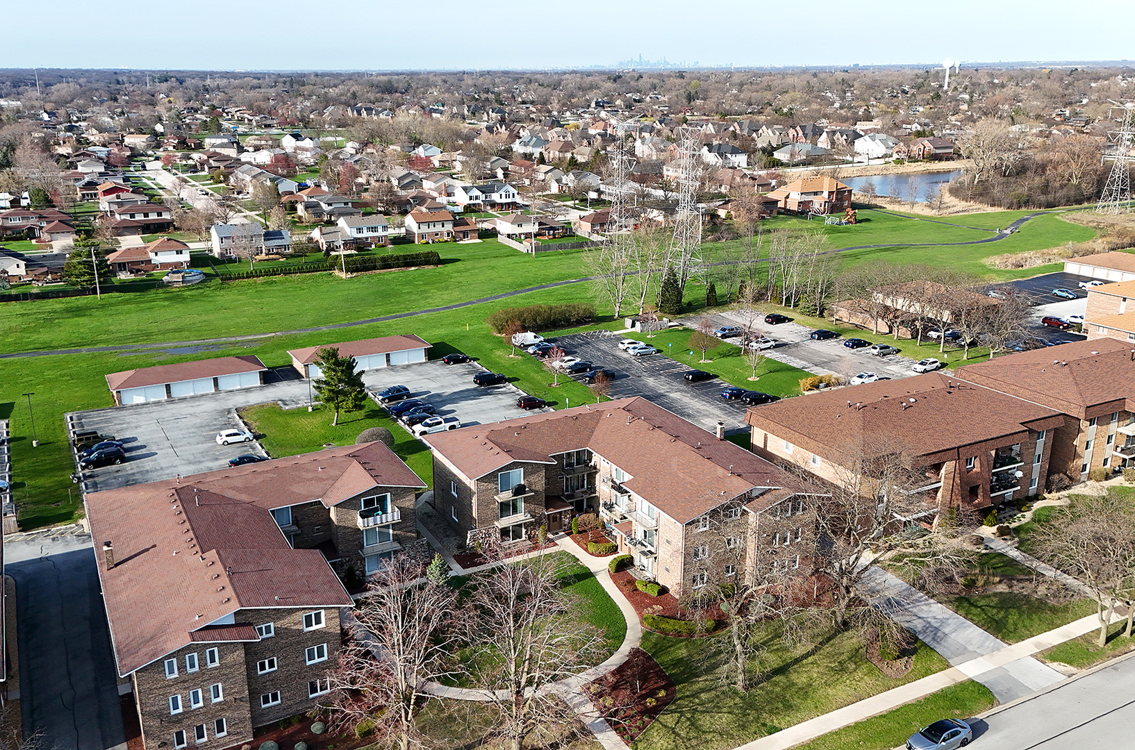 8932 W 140th Street #1A, Orland Park, IL 60462