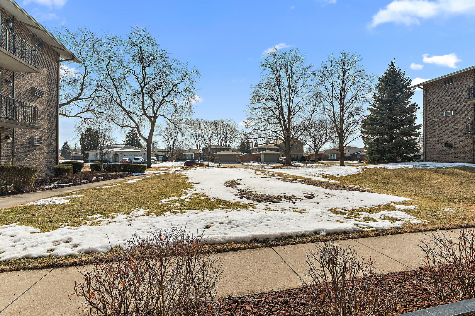 8932 W 140th Street #1A, Orland Park, IL 60462