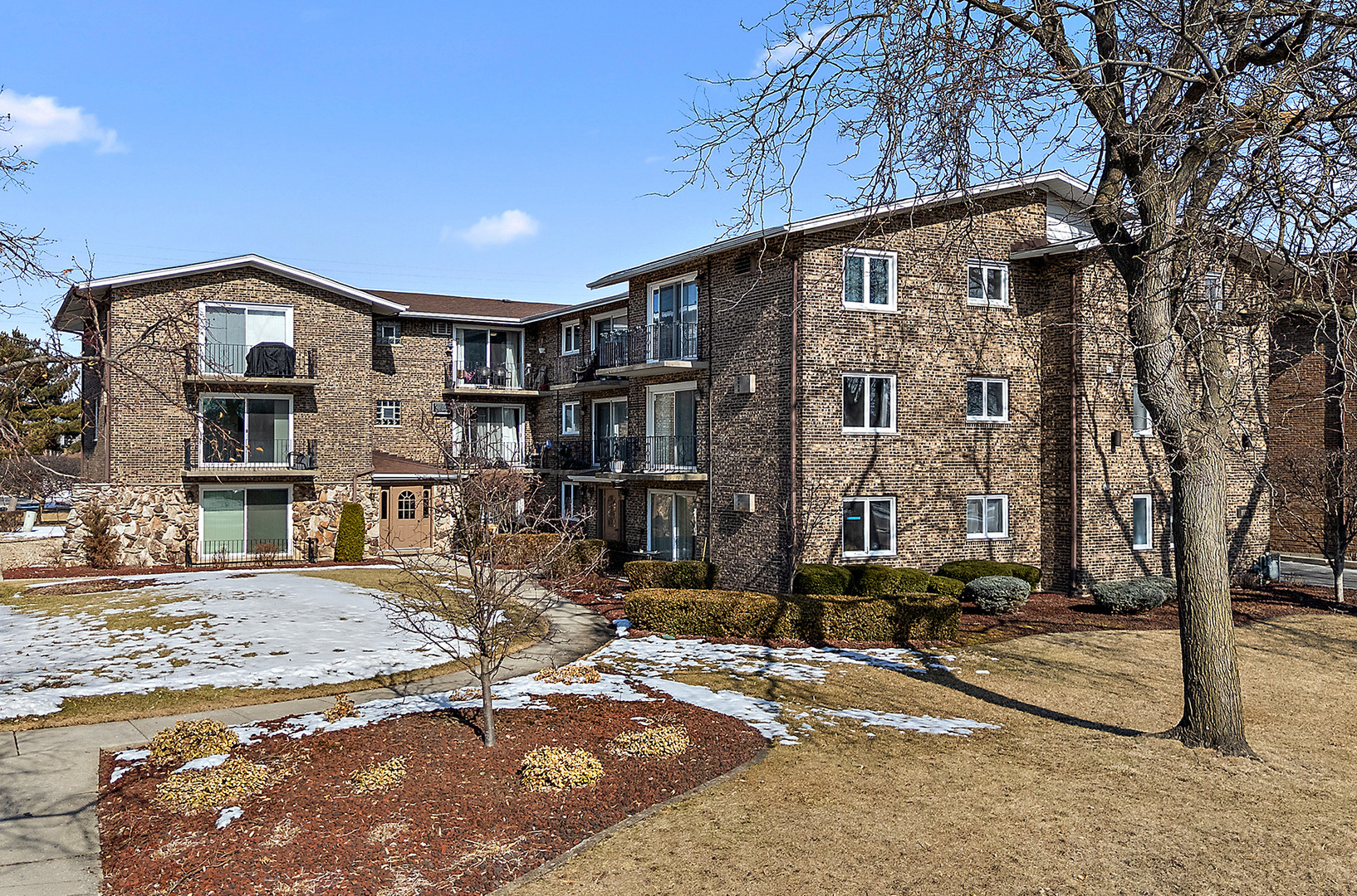 8932 W 140th Street #1A, Orland Park, IL 60462