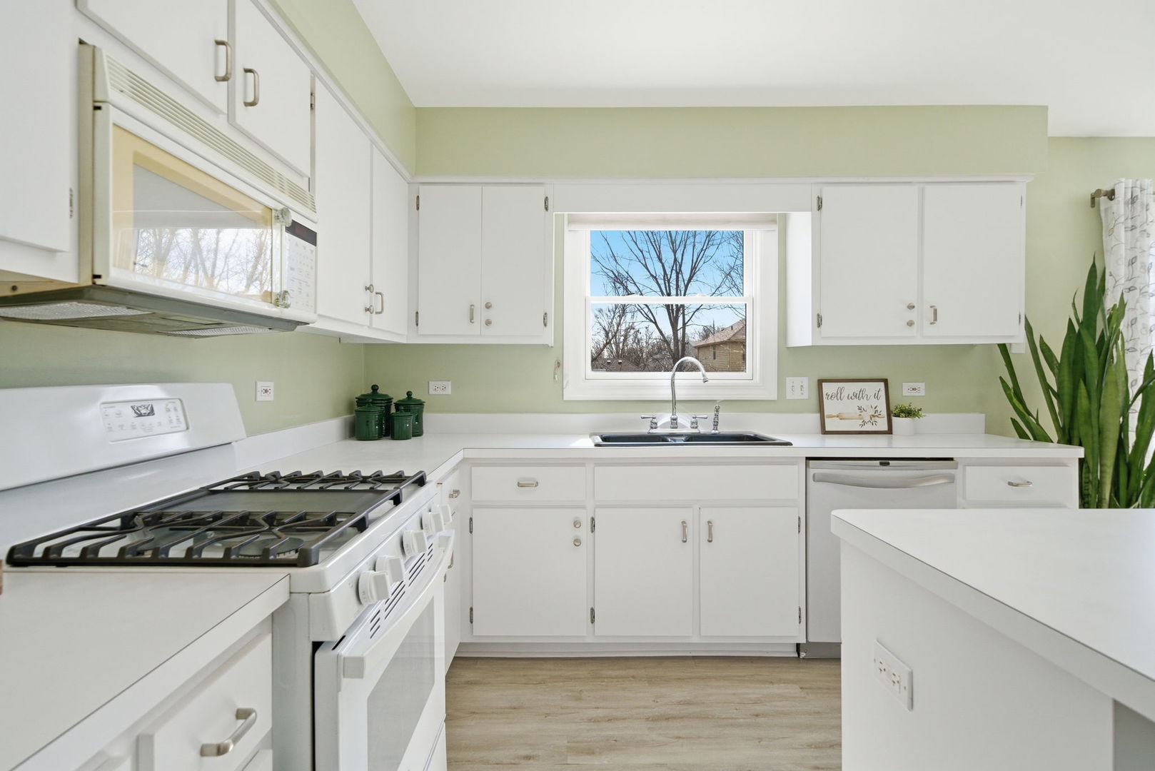 561 Boardman Circle, Bolingbrook, IL 60440