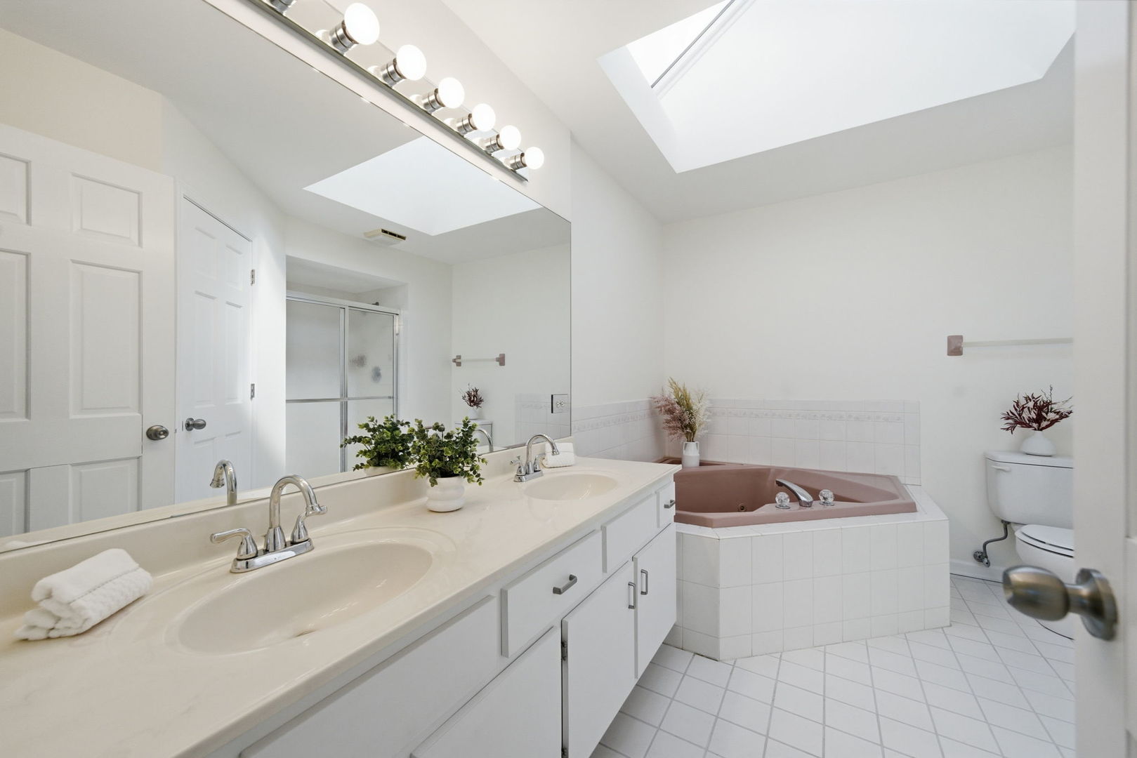 561 Boardman Circle, Bolingbrook, IL 60440