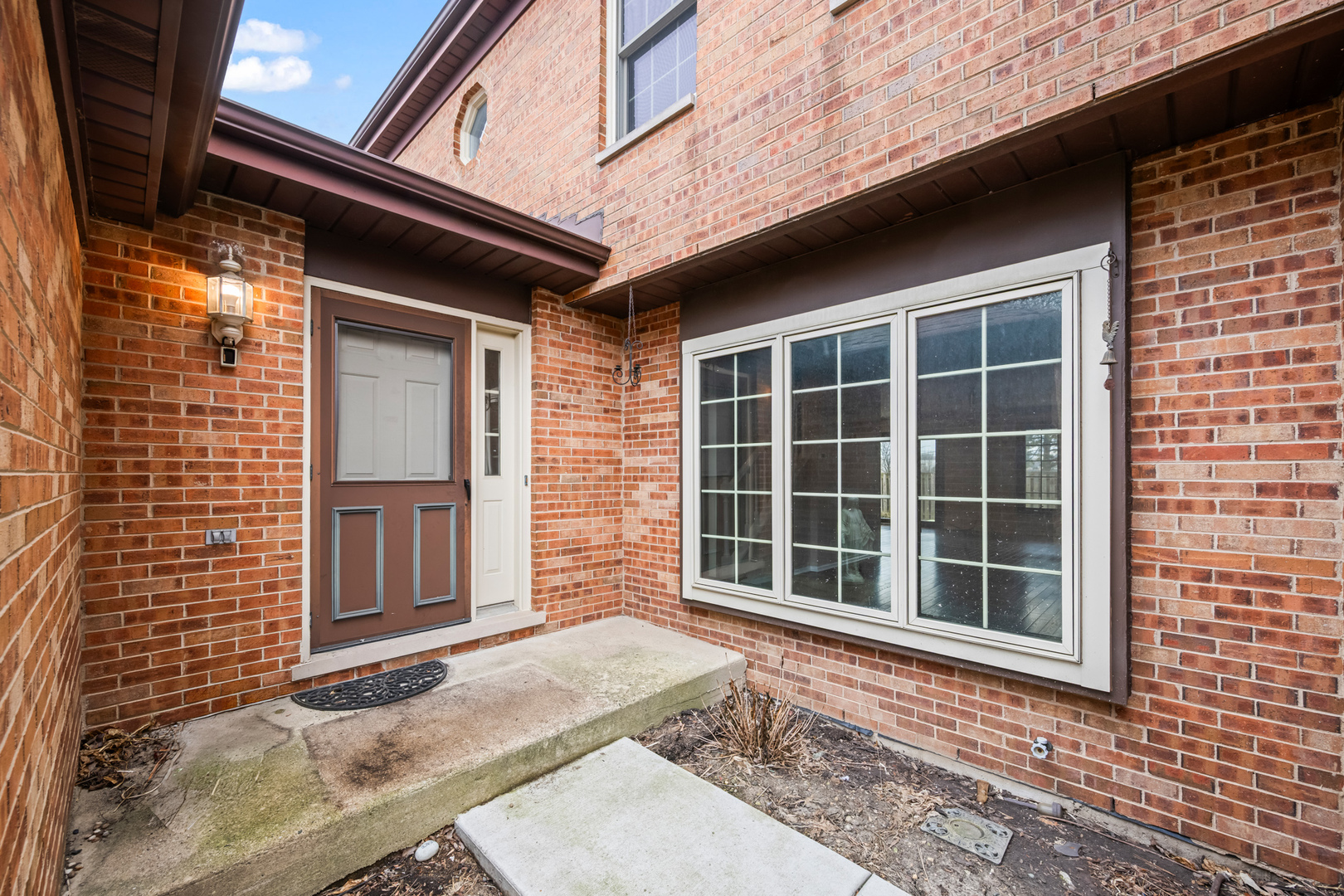 1554 N WINDSOR Drive #0, Arlington Heights, IL 60004