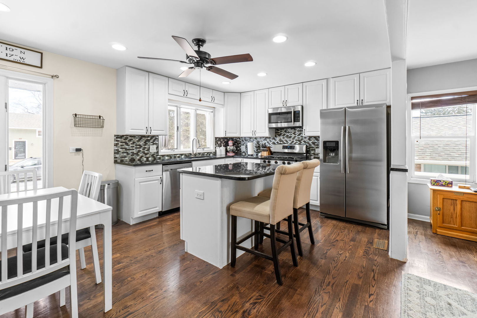 45 Cambridge Lane, Glendale Heights, IL 60139